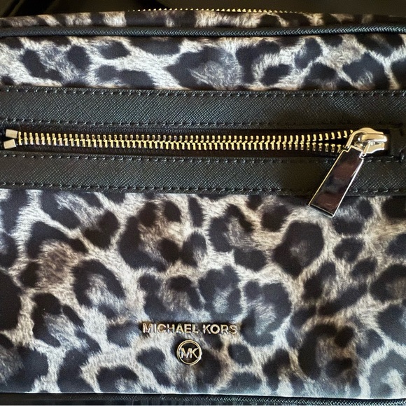 Michael Kors Leopard Print Crossbody Bag in Black and Gray - Picture 2 of 6